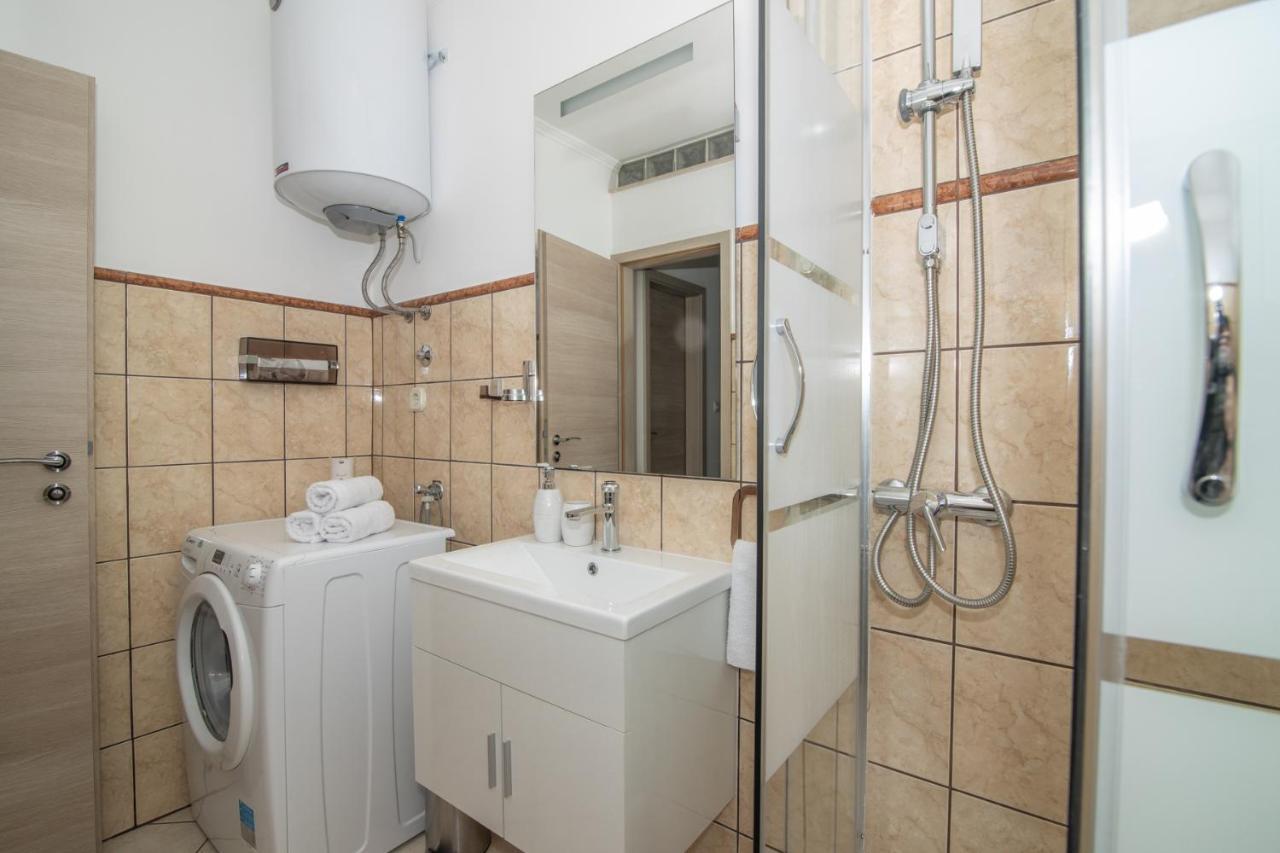 Apartments Matia Senj  Exterior foto